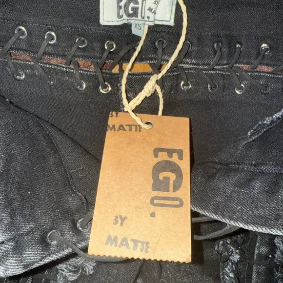 Matte  Black Lace-Up Low Risers Women Jeans - Picture 3 of 9